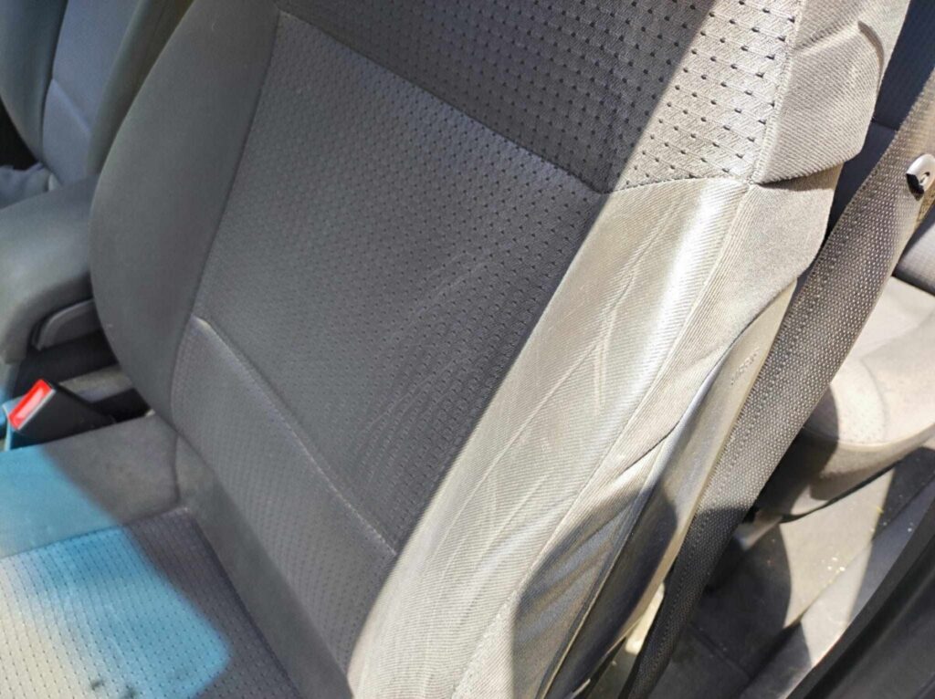 curatare cu aburi spalare scaune auto tapiterie interior spalatorie curatatorie auto