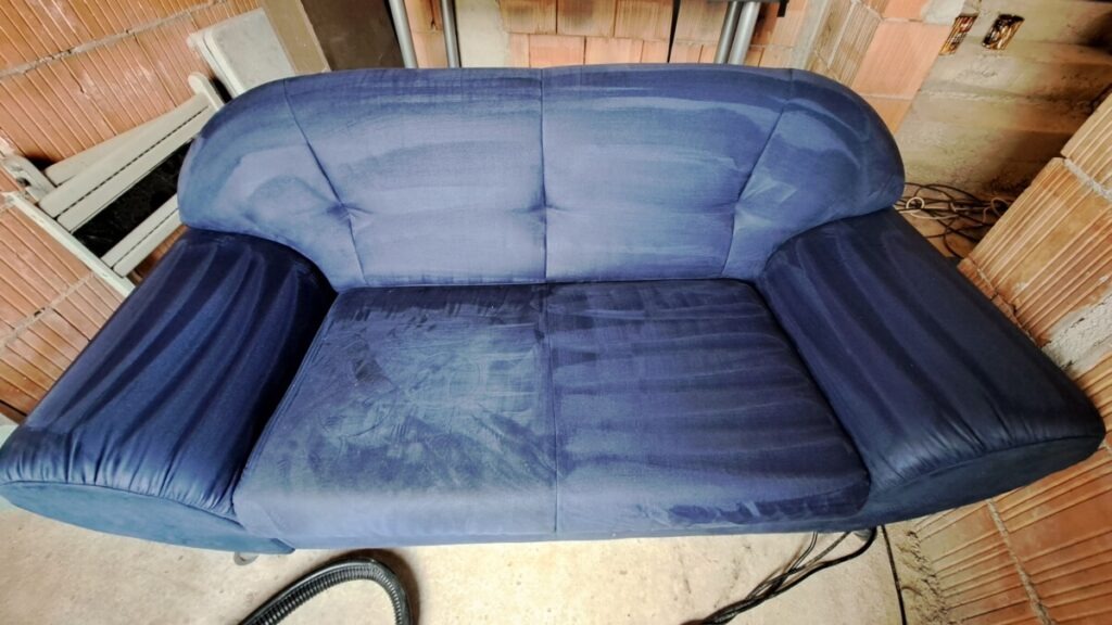 curatare canapea cu aburi igienizare spalare