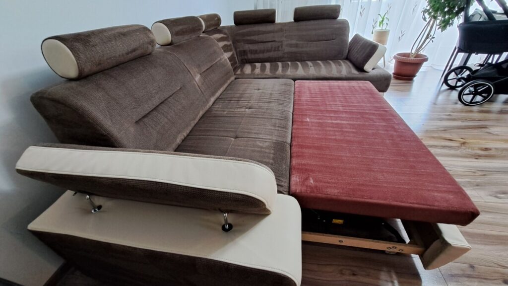 curatare spalare cu aburi tapiterie canapele saltele fotolii mochete igienizare aburi