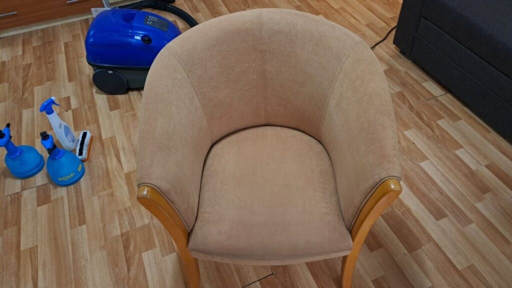 spalare canapele saltele fotolii tapiterie oradea